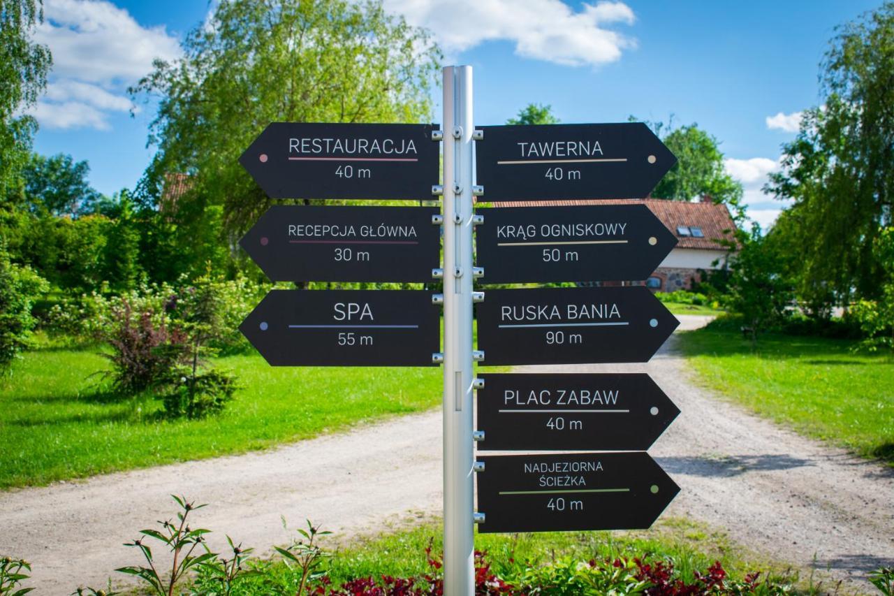 Folwark Lekuk Hotel Łękuk Mały Exterior foto