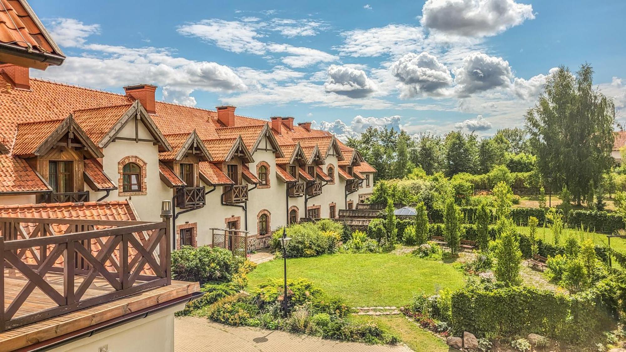 Folwark Lekuk Hotel Łękuk Mały Exterior foto